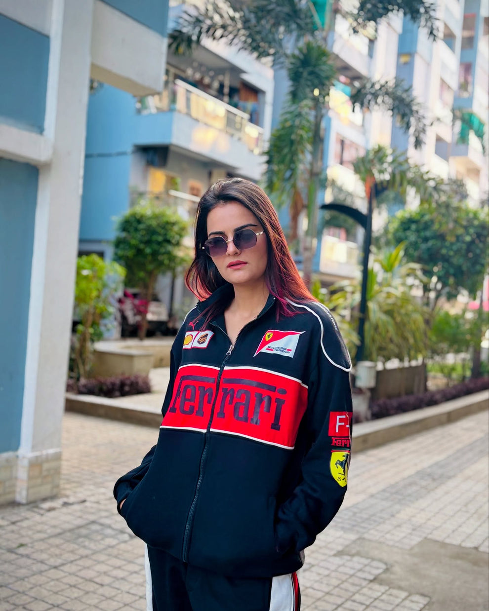 Black Ferrari Racing Jacket Premium Streetwear🏎